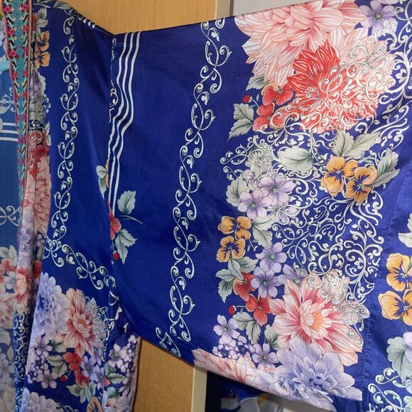 Johnny Was Womens Kimono Size XL Multicolor Blati Floral Side Slits Pure Silk - Picture 13 of 15